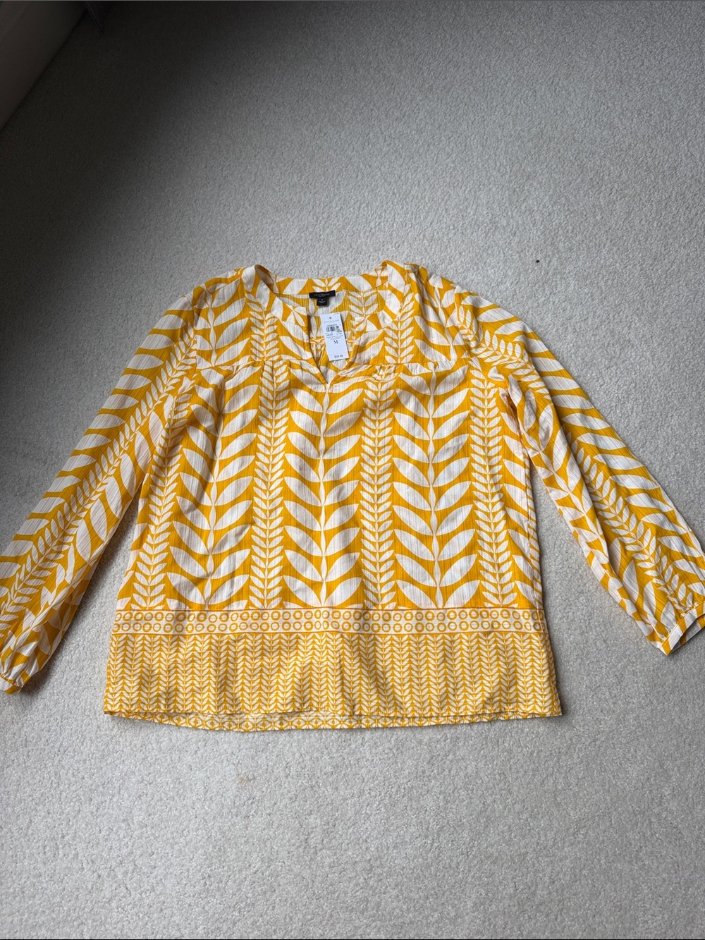 NWT Ann Taylor factory 100% cotton print blouse top
